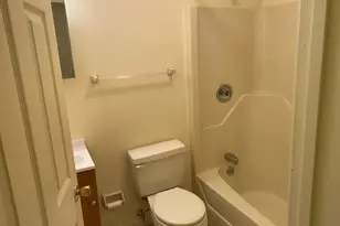 929 Main St, Melrose, MA 02176 - Photo 6