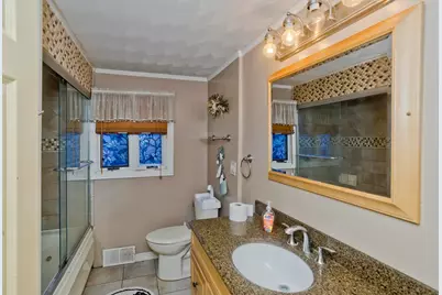 42 Glenn Dr, Wilbraham, MA 01095 - Photo 8