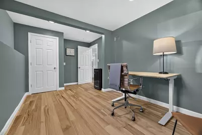 95 Winthrop St, Waltham, MA 02453 - Photo 16
