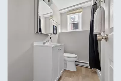 95 Winthrop St, Waltham, MA 02453 - Photo 18