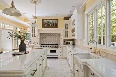 95 Temple St, Newton, MA 02465 - Photo 12