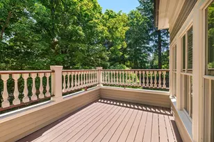 14 Winthrop St, Newton, MA 02465 - Photo 12