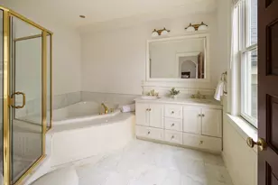 14 Winthrop St, Newton, MA 02465 - Photo 18
