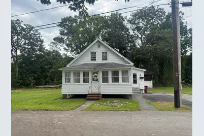 47 Pemberton St, Lowell, MA 01850 - Photo 2