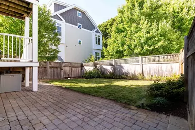 115 Harvey Street #1, Cambridge, MA 02140 - Photo 18
