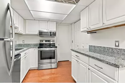 16 Shadowbrook Ln #35, Milford, MA 01757 - Photo 8