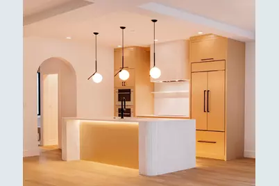 79 Park St #2, Brookline, MA 02446 - Photo 2