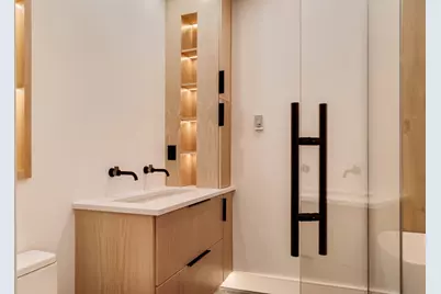 79 Park St #2, Brookline, MA 02446 - Photo 18