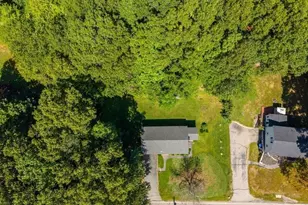 11 Federal St, Blackstone, MA 01504 - Photo 8