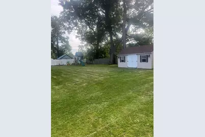 245 North St, Agawam, MA 01030 - Photo 24