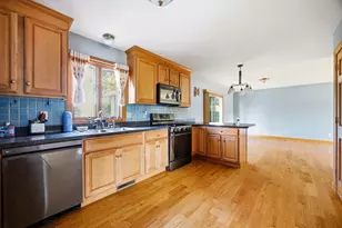 245 North St, Agawam, MA 01030 - Photo 12