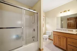 245 North St, Agawam, MA 01030 - Photo 10