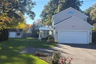 245 North St, Agawam, MA 01030 - Photo 4