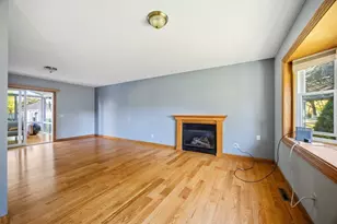 245 North St, Agawam, MA 01030 - Photo 10