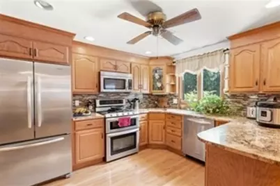 324 S Elm St, West Bridgewater, MA 02379 - Photo 12