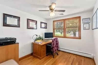 324 S Elm St, West Bridgewater, MA 02379 - Photo 18