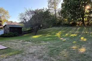 901 Homestead Ave, Holyoke, MA 01040 - Photo 22