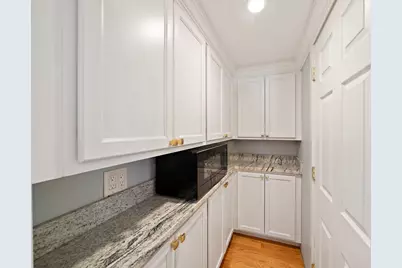 41 Chapel St, Canton, MA 02021 - Photo 8