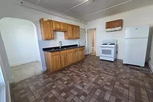 135 Chestnut St, Lynn, MA 01901 - Photo 1