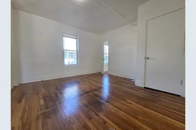 135 Chestnut St #1, Lynn, MA 01901 - Photo 8