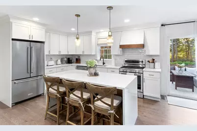 35 Rocky Meadow St, Middleborough, MA 02346 - Photo 16
