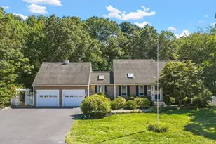 116 Kathleen Dr, Plymouth, MA 02360 - Photo 2