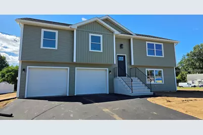 12 Willow St, Chicopee, MA 01020 - Photo 1