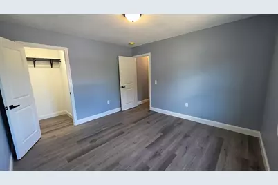 12 Willow St, Chicopee, MA 01020 - Photo 24