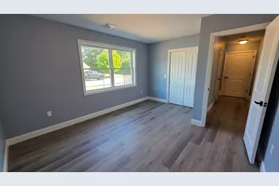12 Willow St, Chicopee, MA 01020 - Photo 28