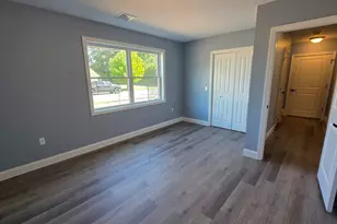 12 Willow St, Chicopee, MA 01020 - Photo 28
