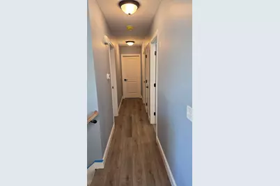 12 Willow St, Chicopee, MA 01020 - Photo 10