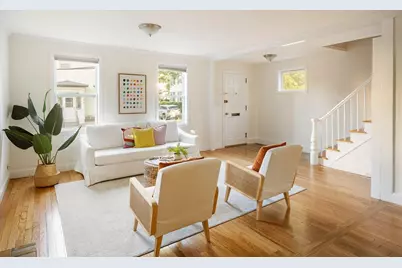7 Beach St, Newton, MA 02460 - Photo 6
