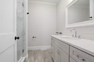 35 Sandy Pond Rd, Ayer, MA 01432 - Photo 20
