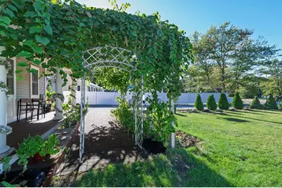 116 Common St, Braintree, MA 02184 - Photo 4