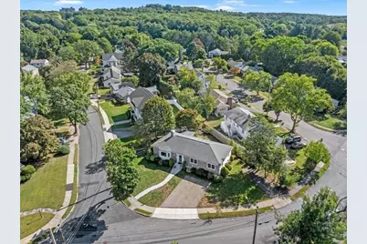 24 Great Meadow Rd, Newton, MA 02459 - Photo 30