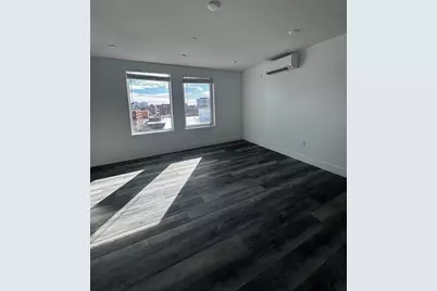 585 Essex St #318, Lynn, MA 01901 - Photo 4