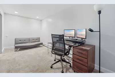 155 N St, Boston, MA 02127 - Photo 14