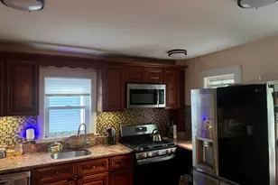 21 Commonweath Ave, Dedham, MA 02026 - Photo 4