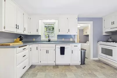 13 Millbrook Rd, Westwood, MA 02090 - Photo 14