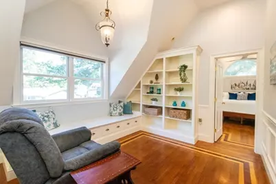 30 Sarah St, Burlington, MA 01803 - Photo 22