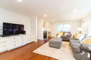 30 Sarah St, Burlington, MA 01803 - Photo 16
