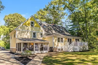 30 Sarah St, Burlington, MA 01803 - Photo 4