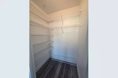 585 Essex St #510, Lynn, MA 01901 - Photo 6