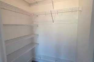 585 Essex St, Lynn, MA 01901 - Photo 6