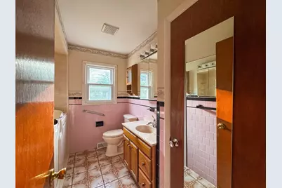 7 Ann Ave, Dartmouth, MA 02747 - Photo 6