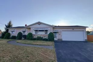 7 Ann Ave, Dartmouth, MA 02747 - Photo 2