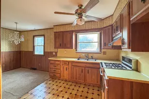 7 Ann Ave, Dartmouth, MA 02747 - Photo 16