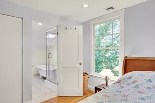 36 Warwick Rd, Watertown, MA 02472 - Photo 14