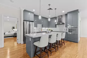 36 Elmwood Ave, Winchester, MA 01890 - Photo 2