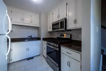 357 Boylston #3, Lowell, MA 01852 - Photo 10